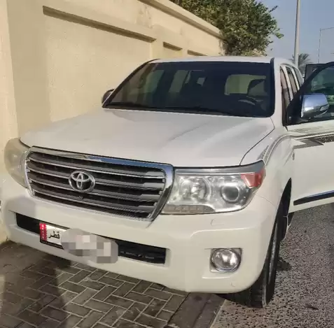 استفاده شده Toyota Land Cruiser برای فروش که در دوحه #5341 - 1  image 